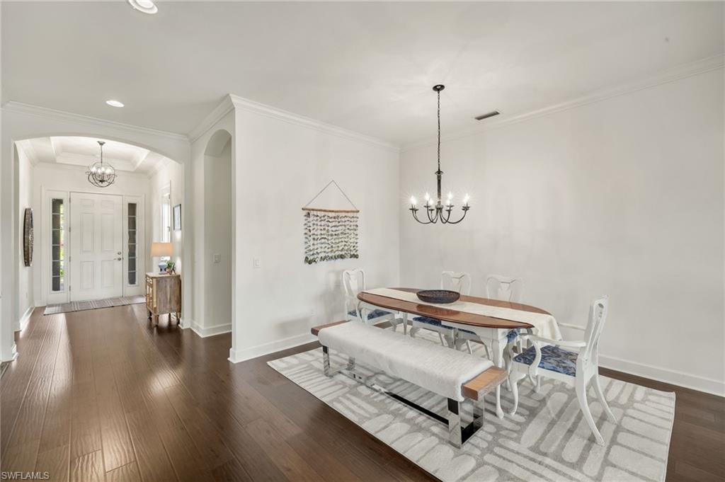 8502 Palacio TER N