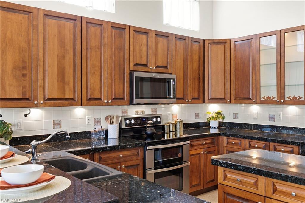 796 Grand Rapids BLVD