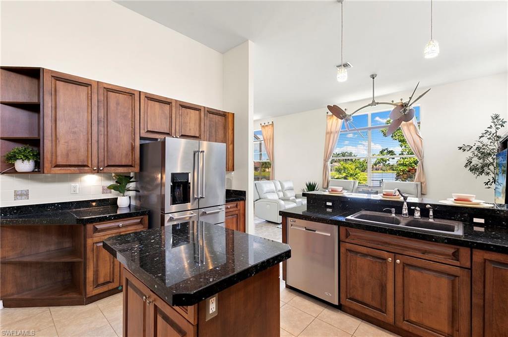 796 Grand Rapids BLVD