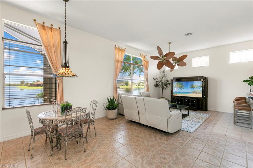 796 Grand Rapids BLVD