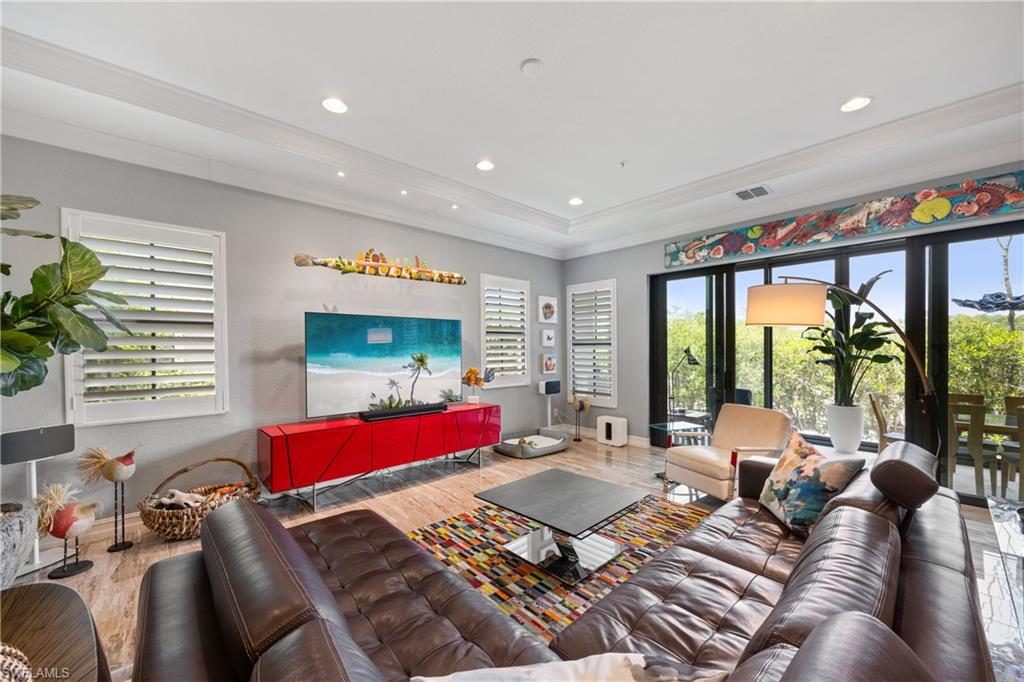 2431 Breakwater WAY # 101