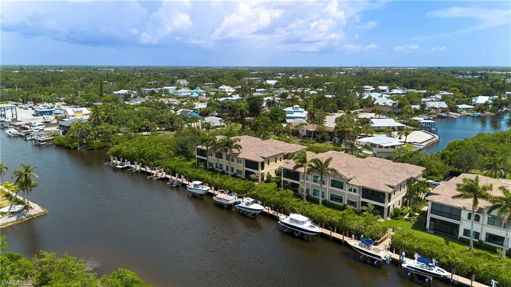 2431 Breakwater WAY # 101