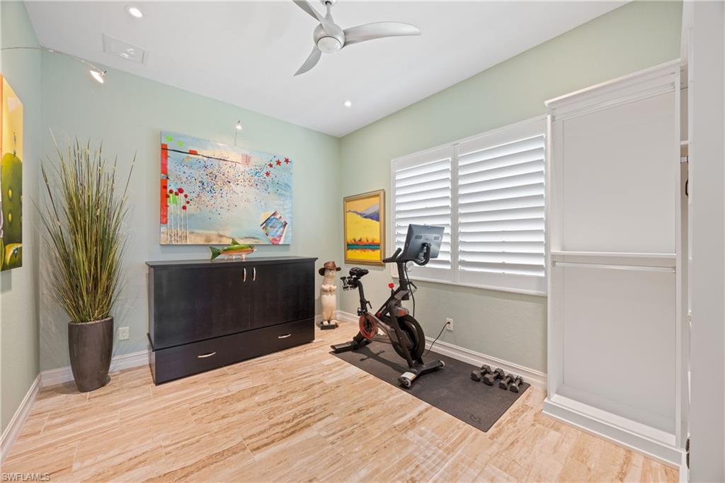 2431 Breakwater WAY # 101