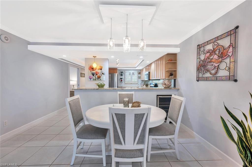 12945 Vanderbilt DR # 304