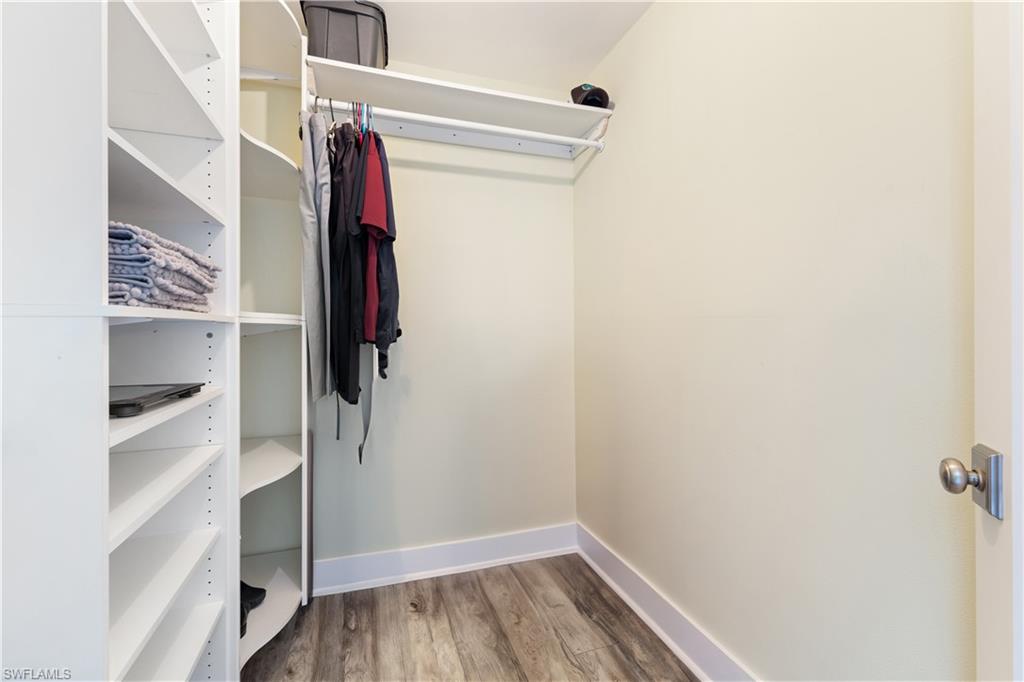 555 Park Shore DR # B513