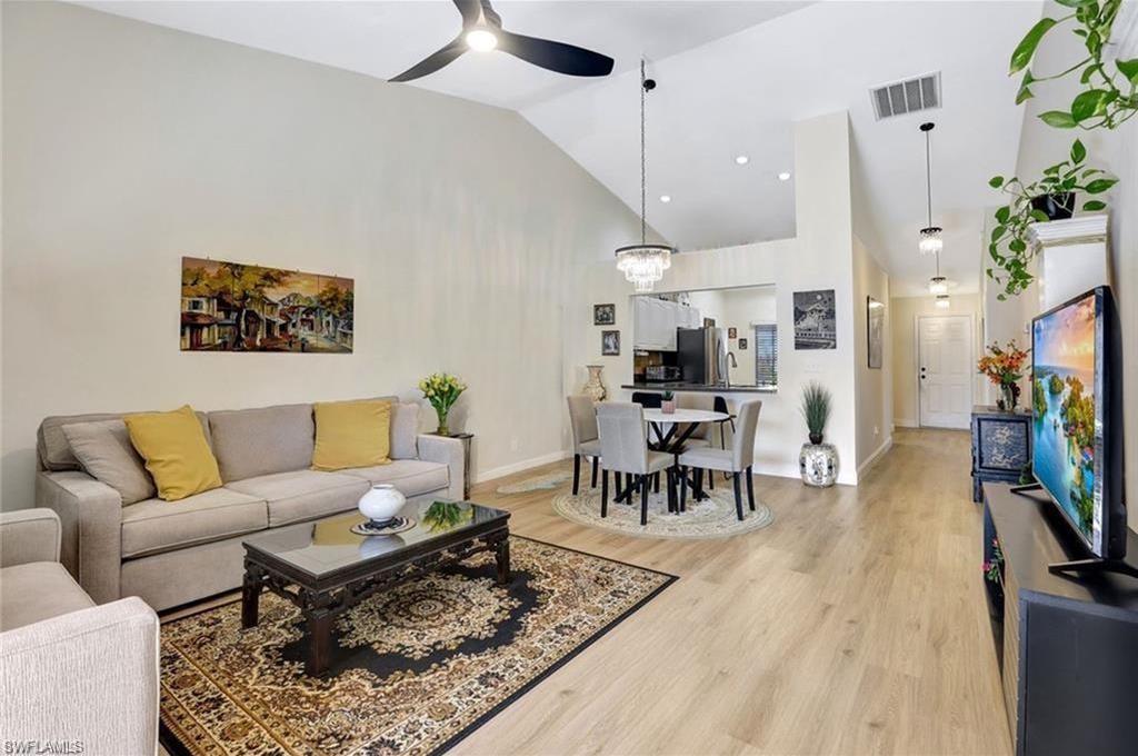 526 Saint Andrews BLVD # 18