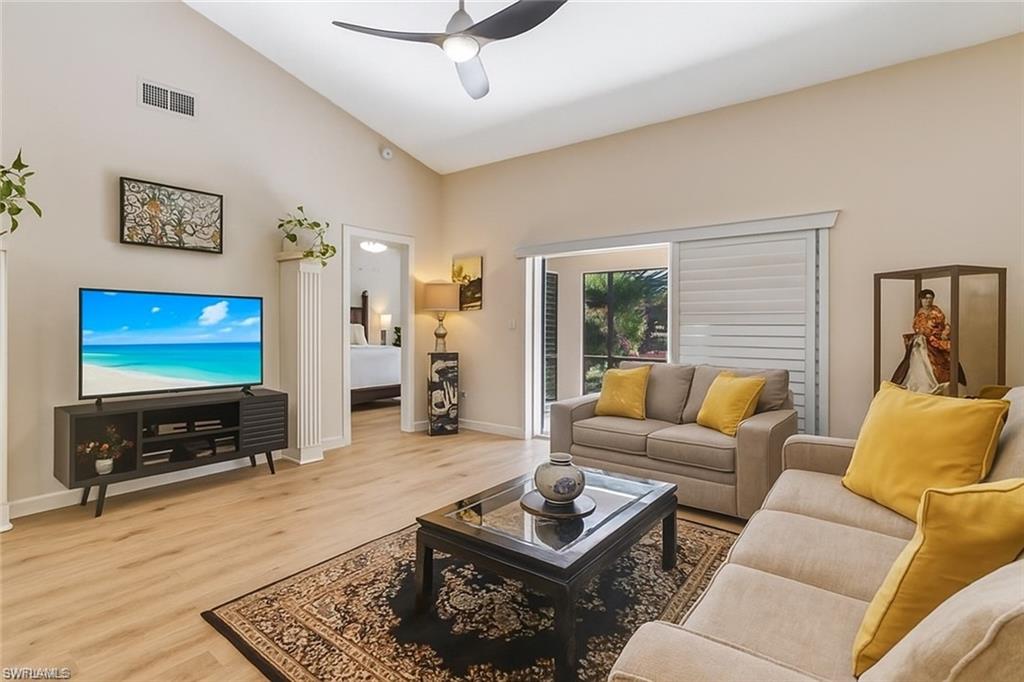 526 Saint Andrews BLVD # 18