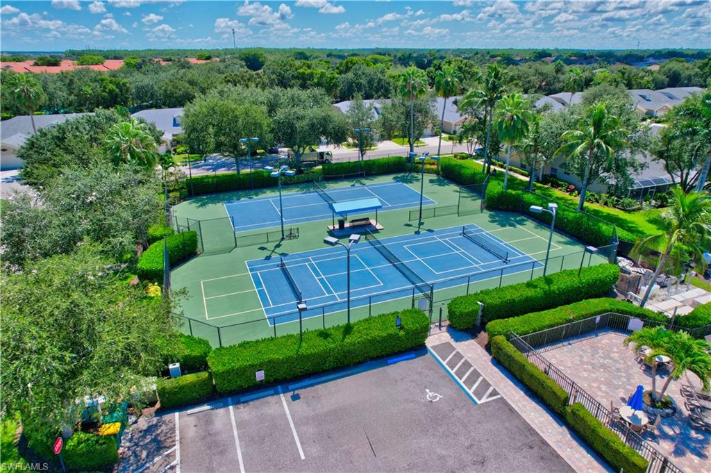 8244 Ibis Cove CIR # B222