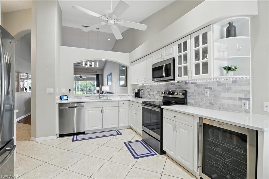 8244 Ibis Cove CIR # B222