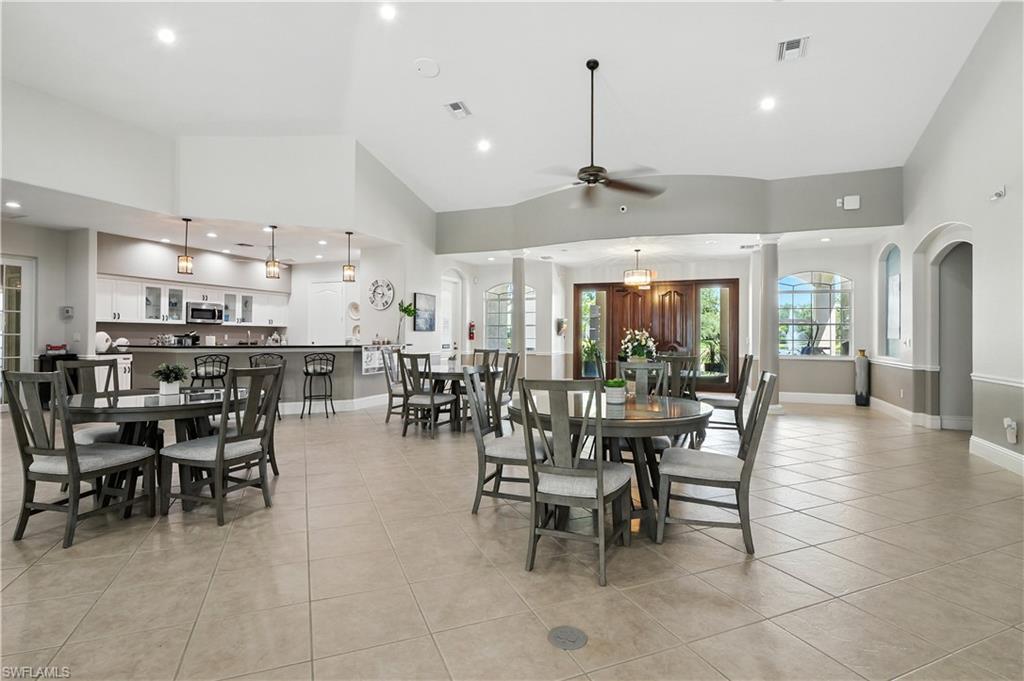 8244 Ibis Cove CIR # B222