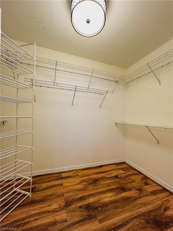 1280 Henley ST # 1607