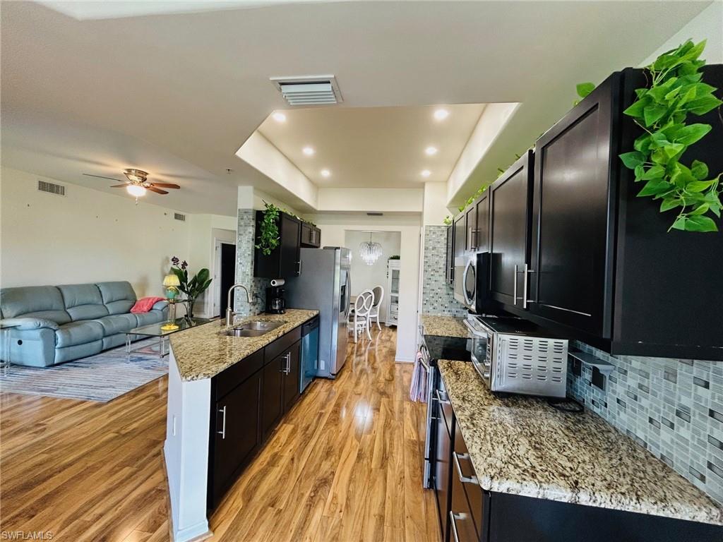 1280 Henley ST # 1607