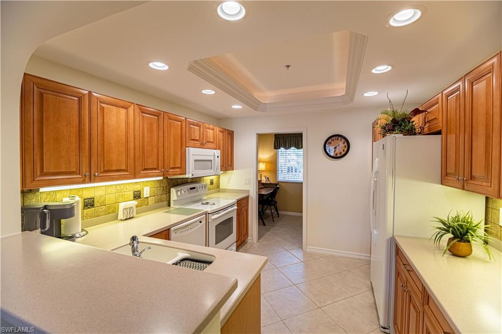 7401 Bella Lago DR # 522