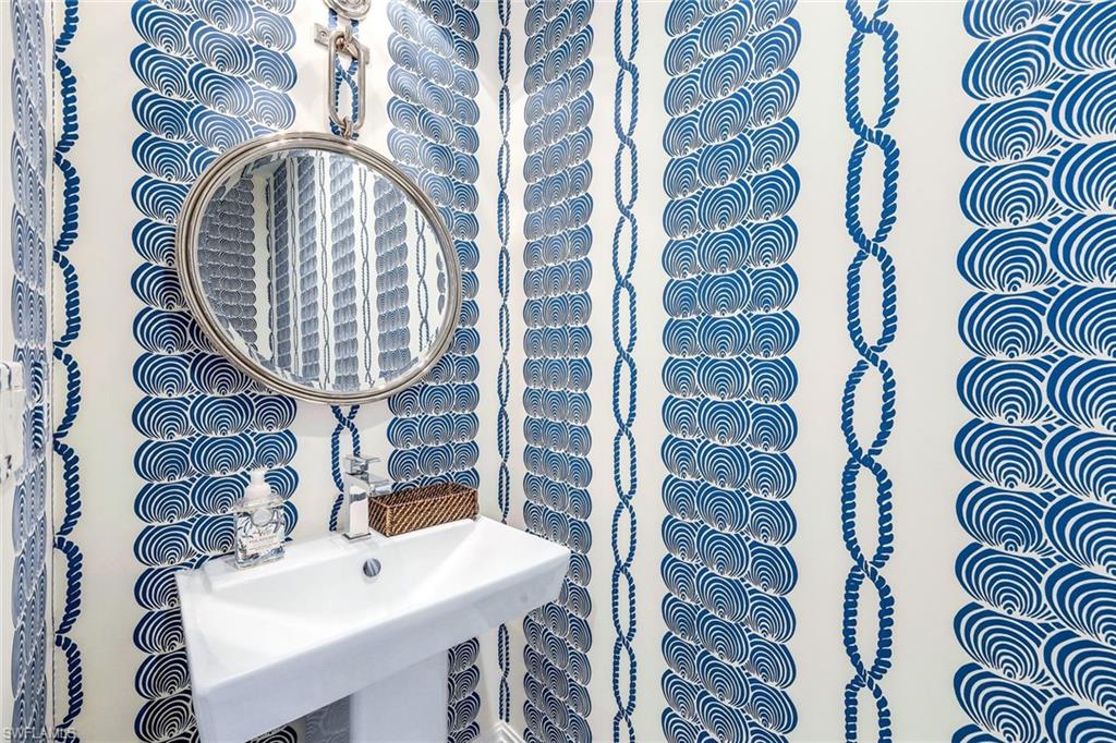 1135 3rd AVE S # 319