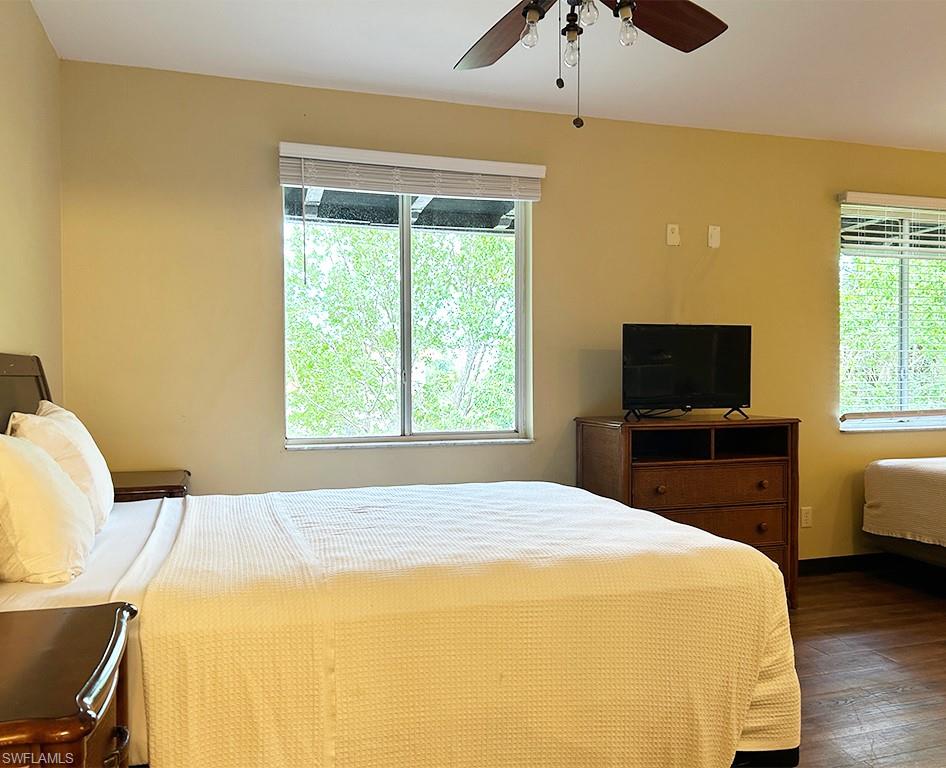 25000 Tamiami TRL E # 283