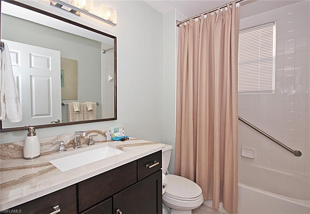3380 Crown Pointe BLVD W # 102