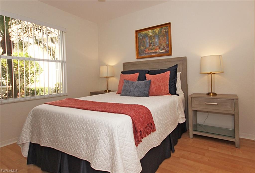 3380 Crown Pointe BLVD W # 102