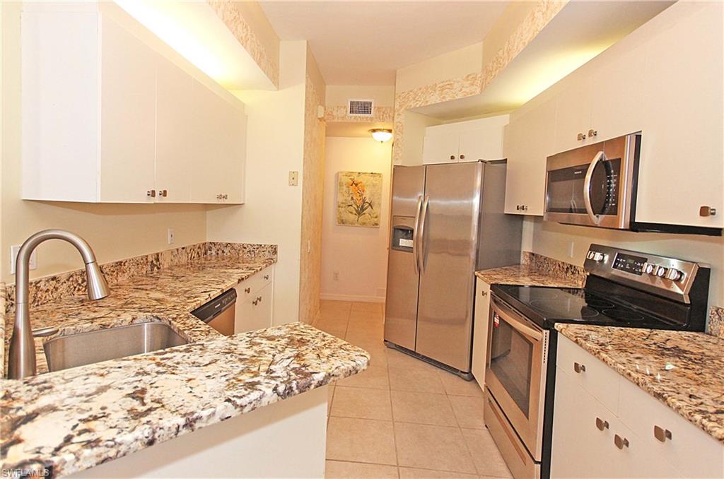 500 L'Ambiance CIR # 104 Unit: 5-104