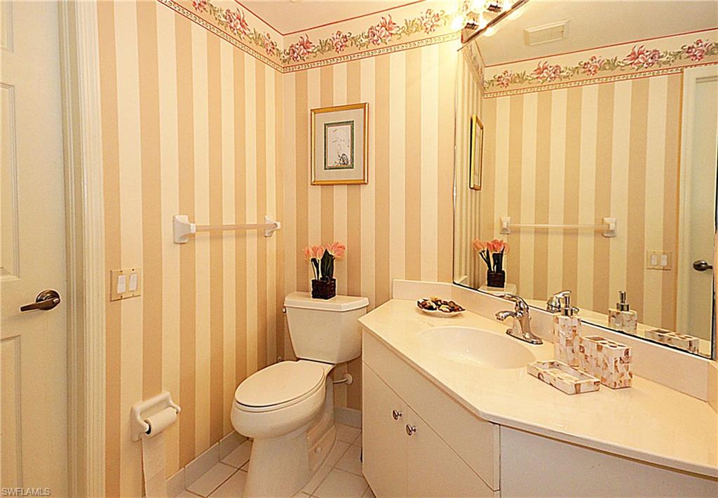 500 L'Ambiance CIR # 104 Unit: 5-104