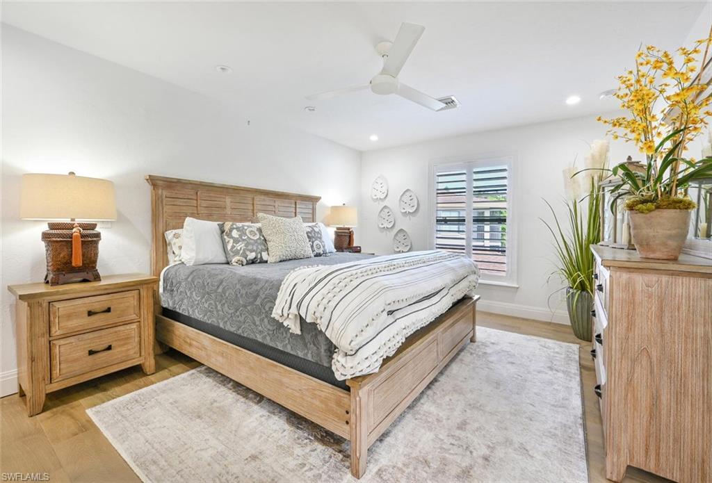 3105 Riviera DR # 201 Unit: A-201