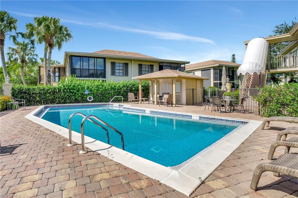 3105 Riviera DR # 201 Unit: A-201