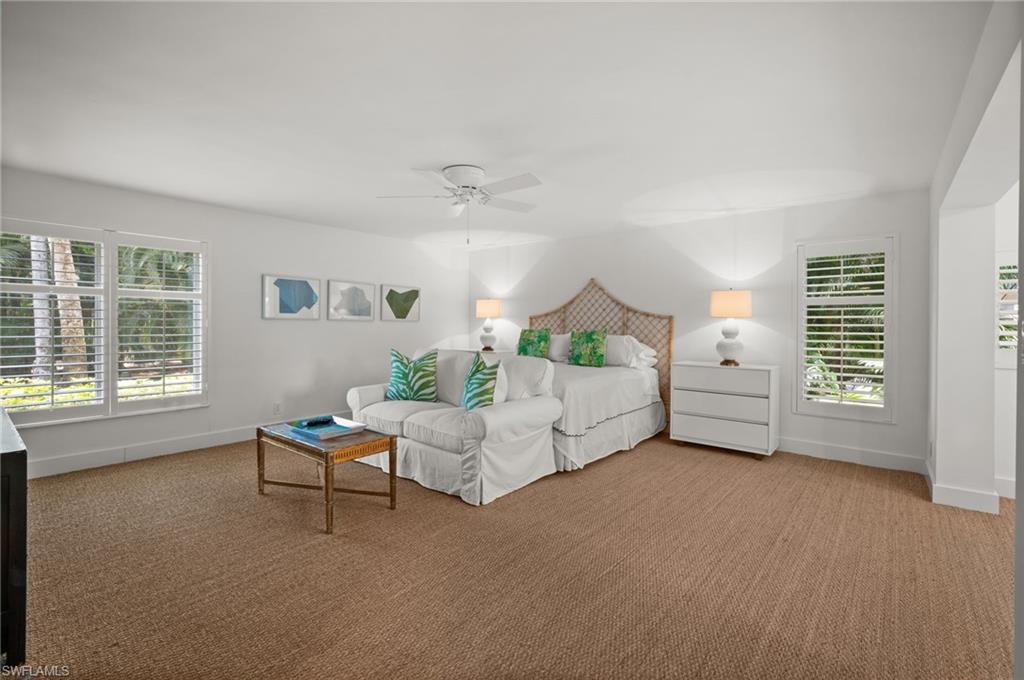 100 Tall Pine LN # 1101, NAPLES Unit: 1101