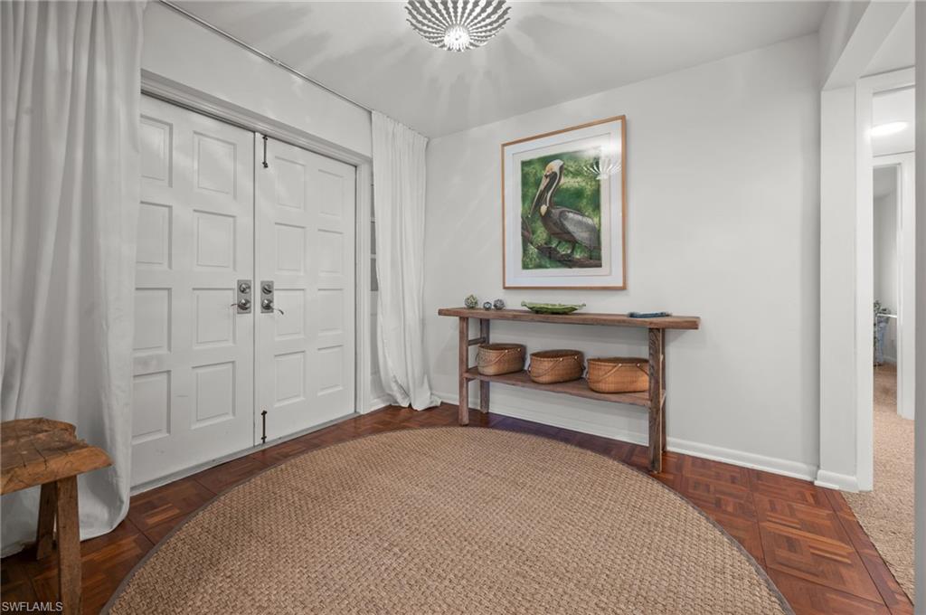 100 Tall Pine LN # 1101, NAPLES Unit: 1101