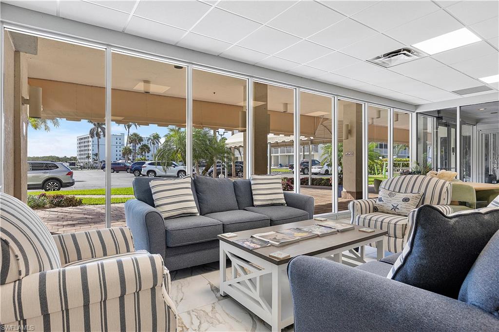 5 Bluebill AVE # 701