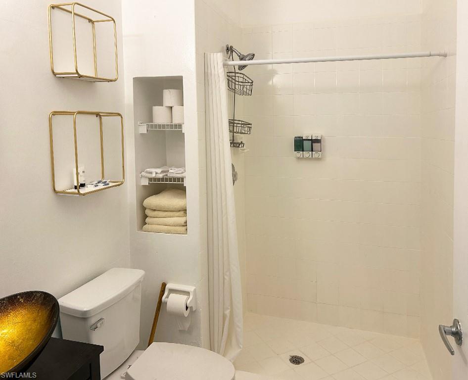 25000 Tamiami TRL E # 159 Unit: E-159