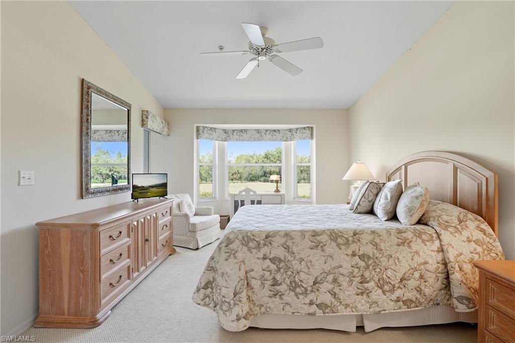 8655 Naples Heritage DR Unit: 3-324