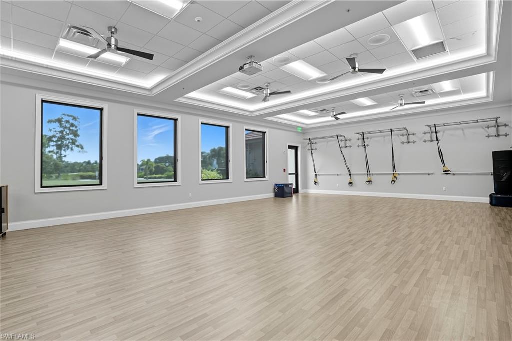 8655 Naples Heritage DR Unit: 3-324