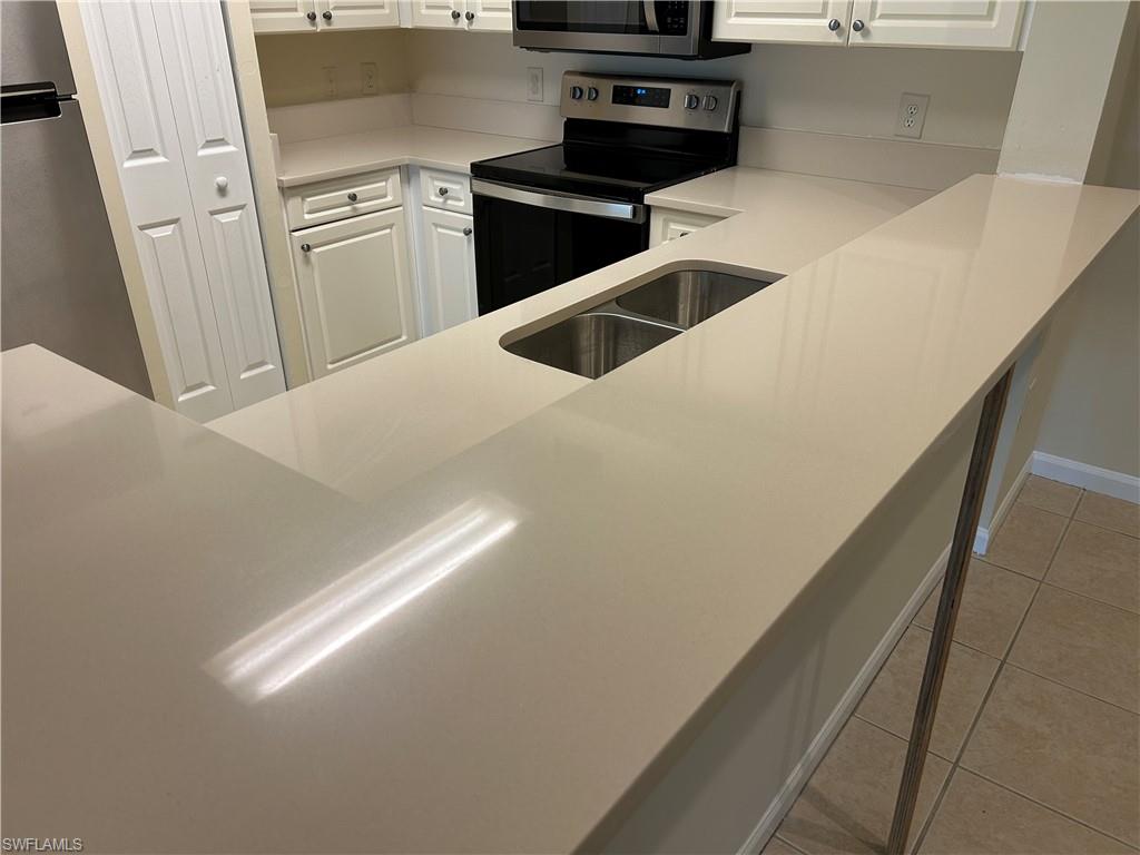 1210 Wildwood Lakes BLVD # 202