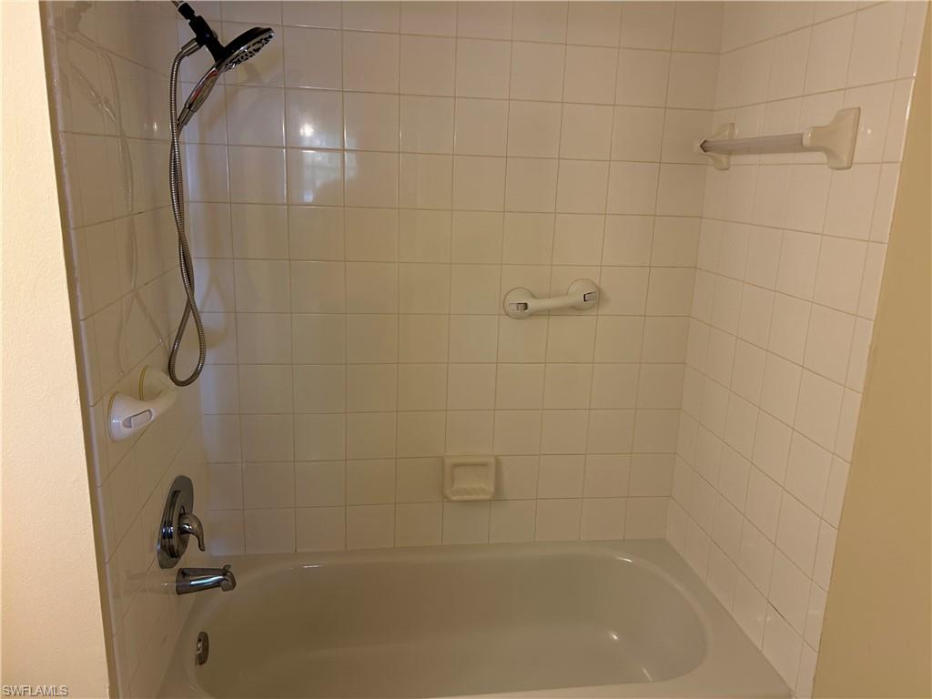 1210 Wildwood Lakes BLVD # 202