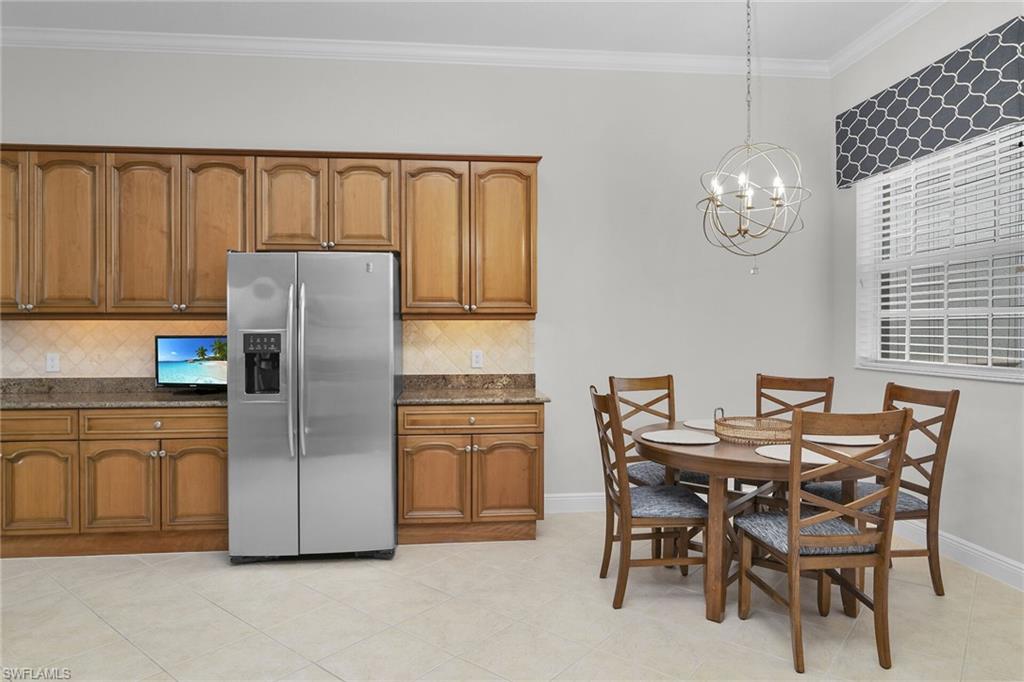 9255 Museo CIR W # 202