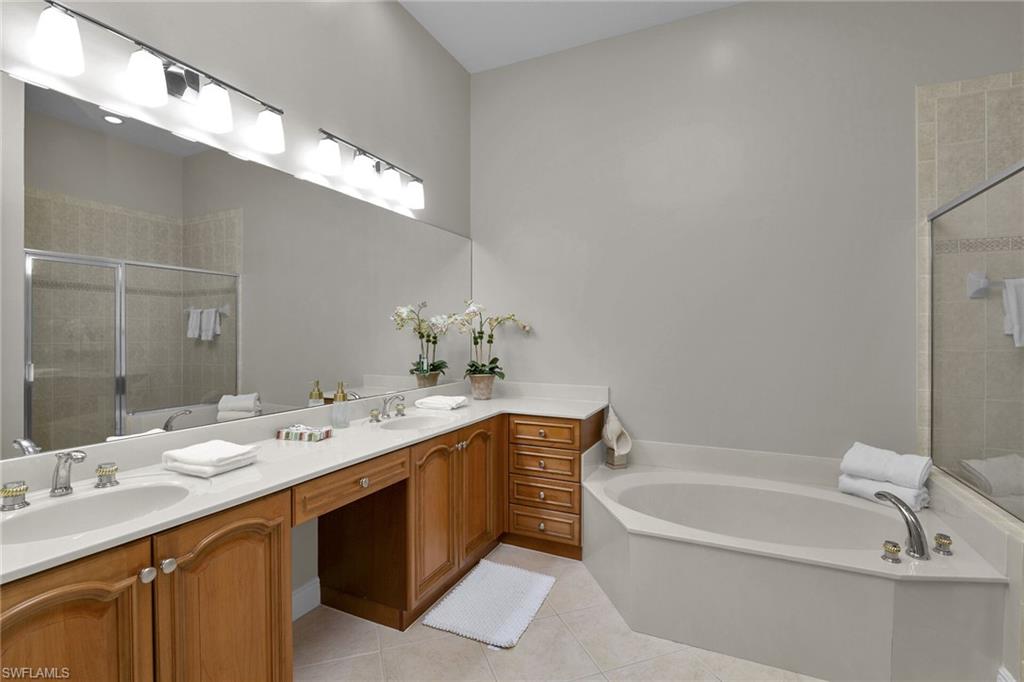 9255 Museo CIR W # 202