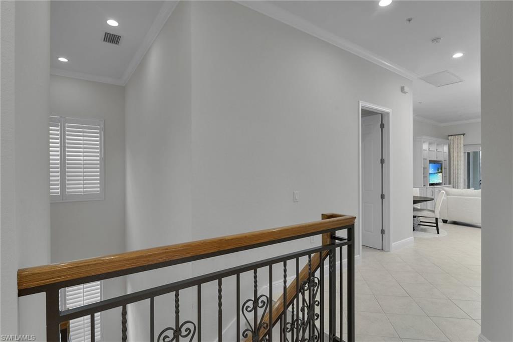 9255 Museo CIR W # 202