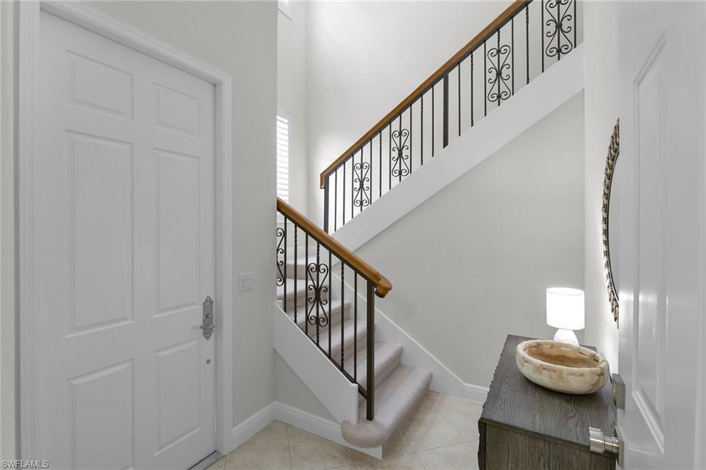 9255 Museo CIR W # 202