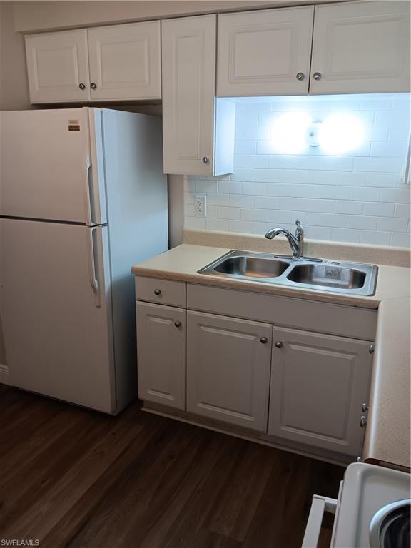 3325 Airport RD N # H7