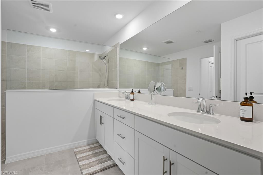 5667 Melbourne CT # 7812