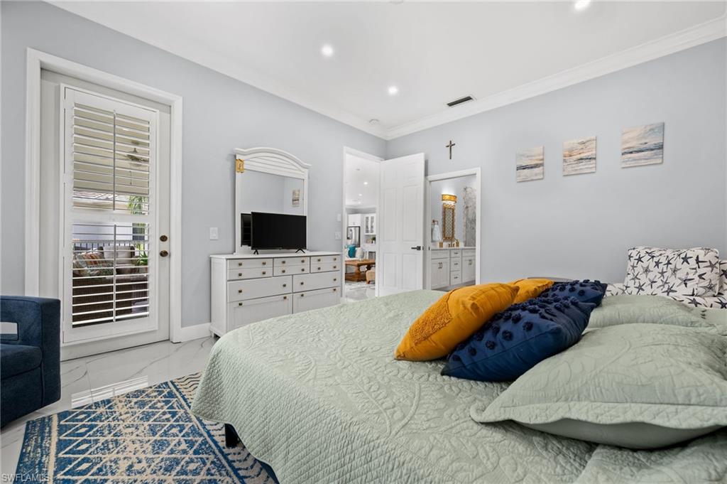 5010 Marina Cove DR # 4