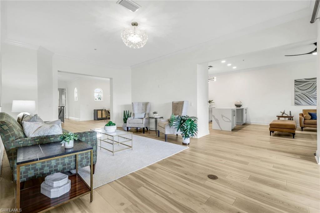 9242 Tesoro LN # 203 Unit: 1-203