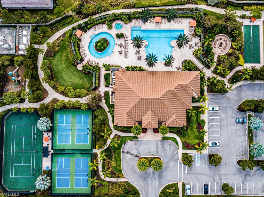 8021 Calle Canovas CT