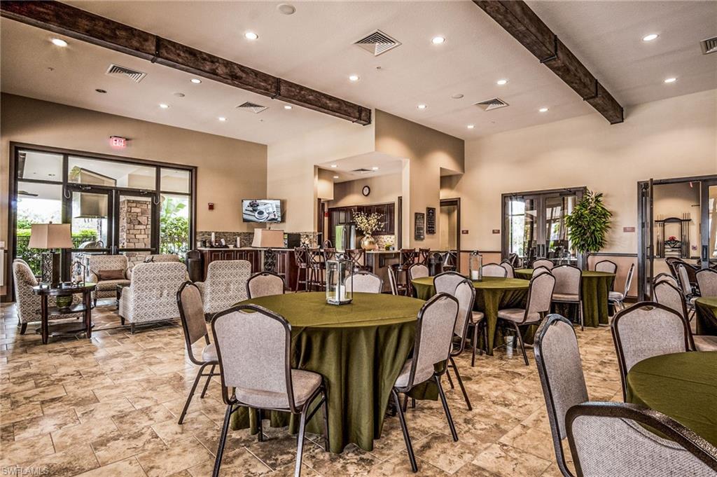 8021 Calle Canovas CT