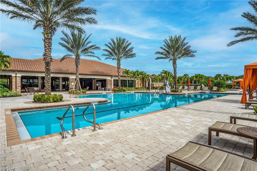 8021 Calle Canovas CT