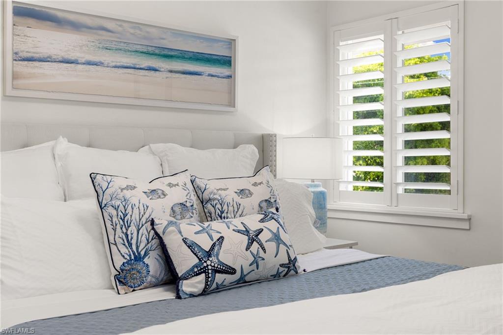 175 5th Avenue S # 204