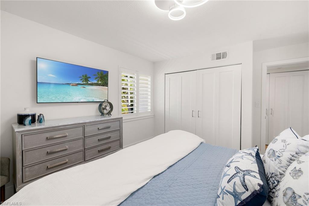 175 5th Avenue S # 204