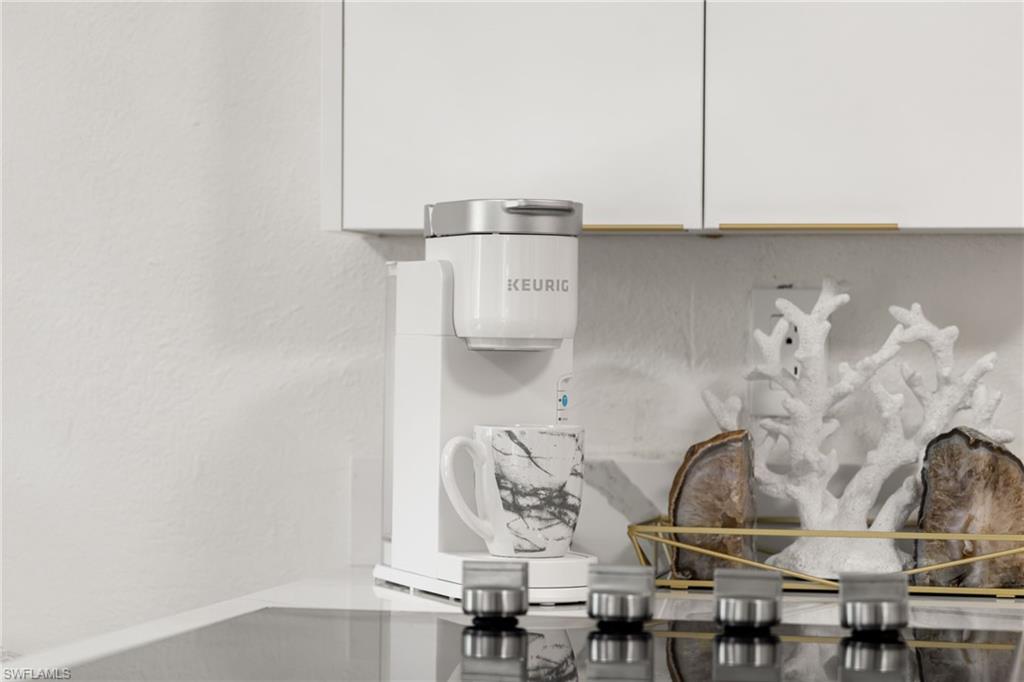 175 5th Avenue S # 204