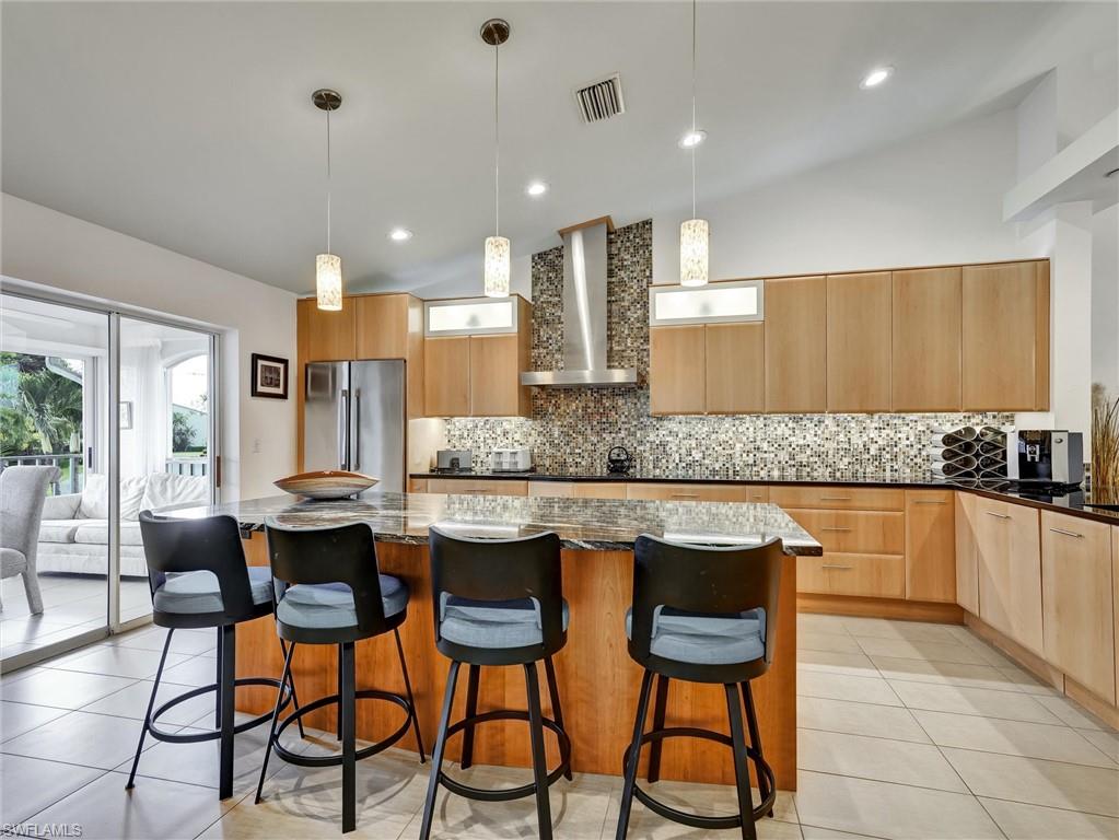 457 Country Hollow CT # A201