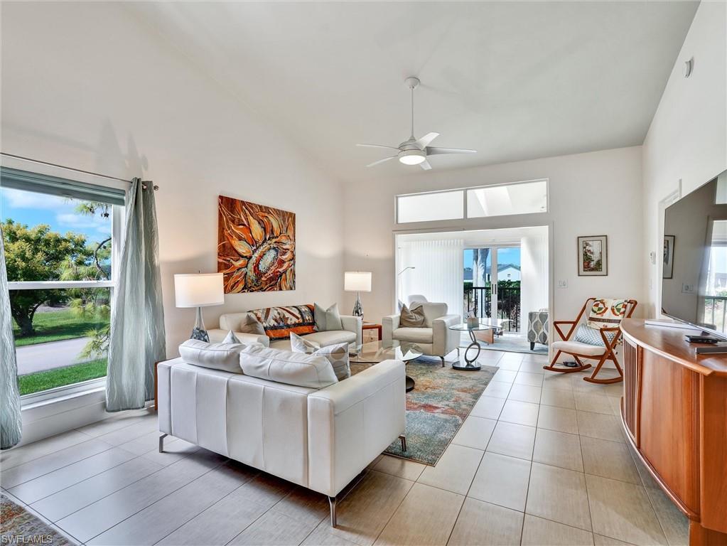 457 Country Hollow CT # A201