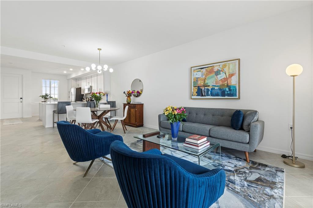 5651 Double Eagle CIR # 4334